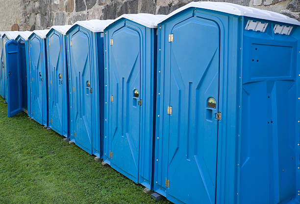 Best Deluxe Portable Toilet Rental in Ravenna, OH